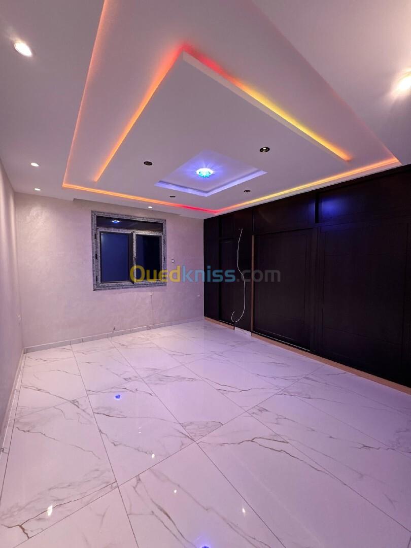 Vente Appartement F1 Alger Bordj el bahri