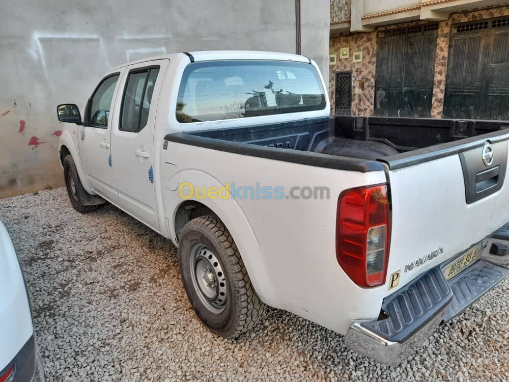 Nissan Navara 2013 Double Cabine 