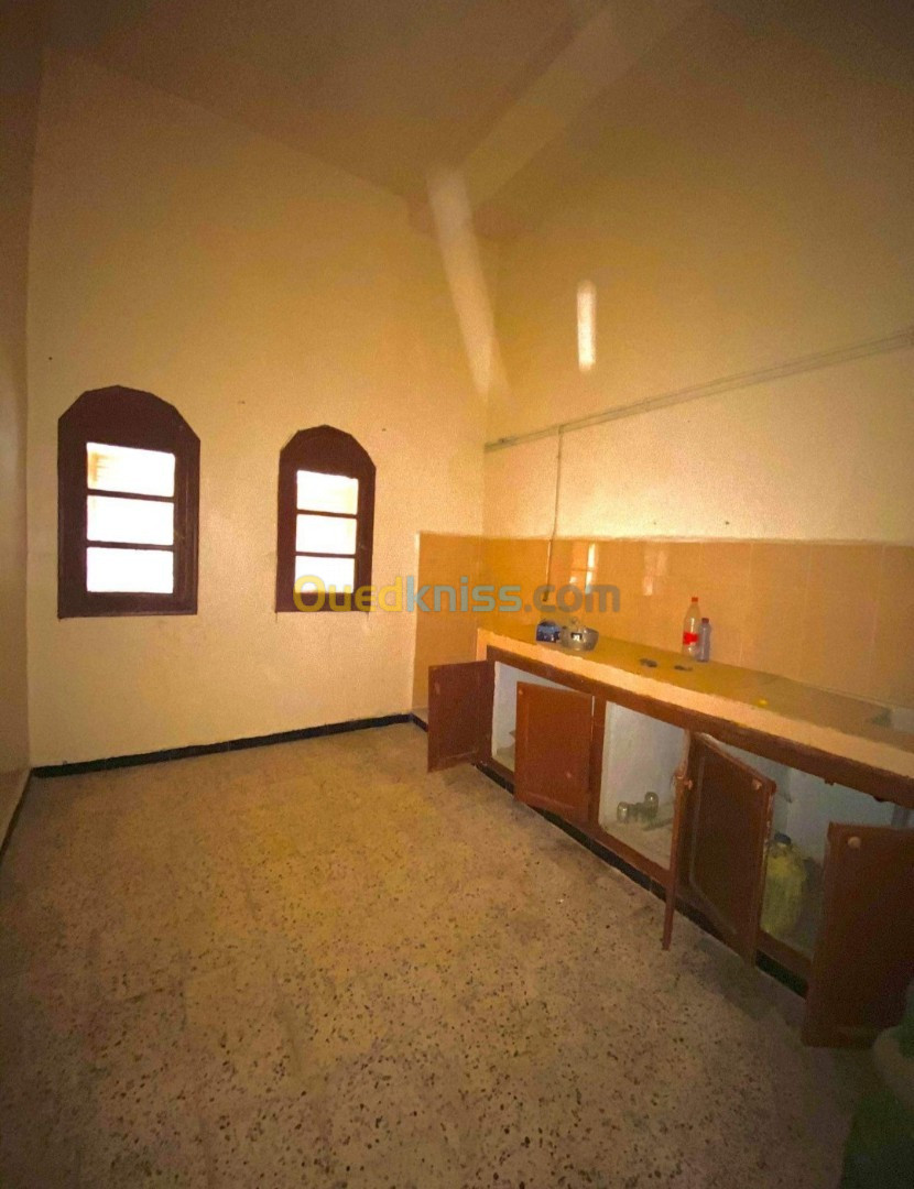 Location Appartement F3 Aïn Témouchent Hassi el ghella