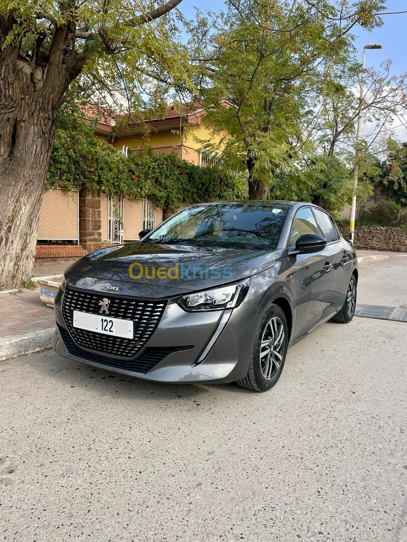 Peugeot 208 2022 Allure Facelift