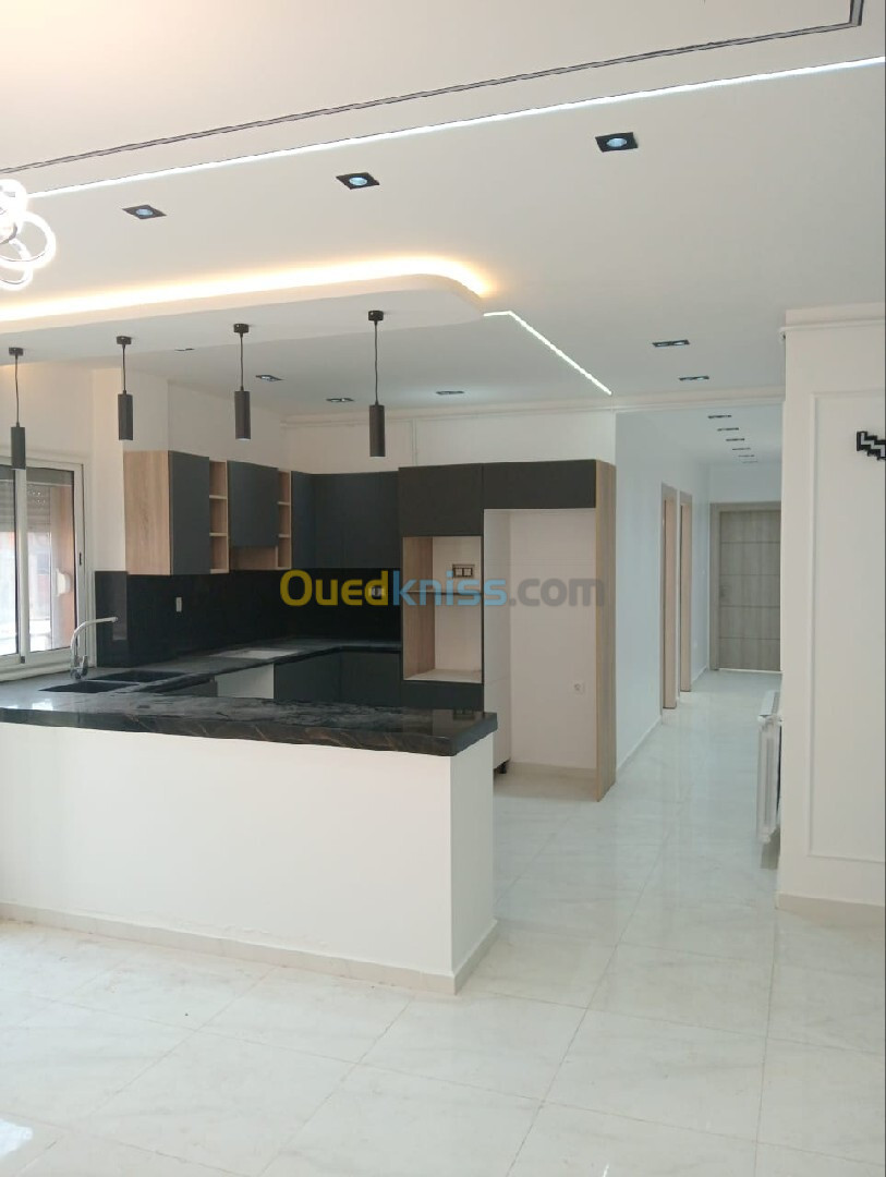 Vente Appartement F4 Alger Bordj el bahri