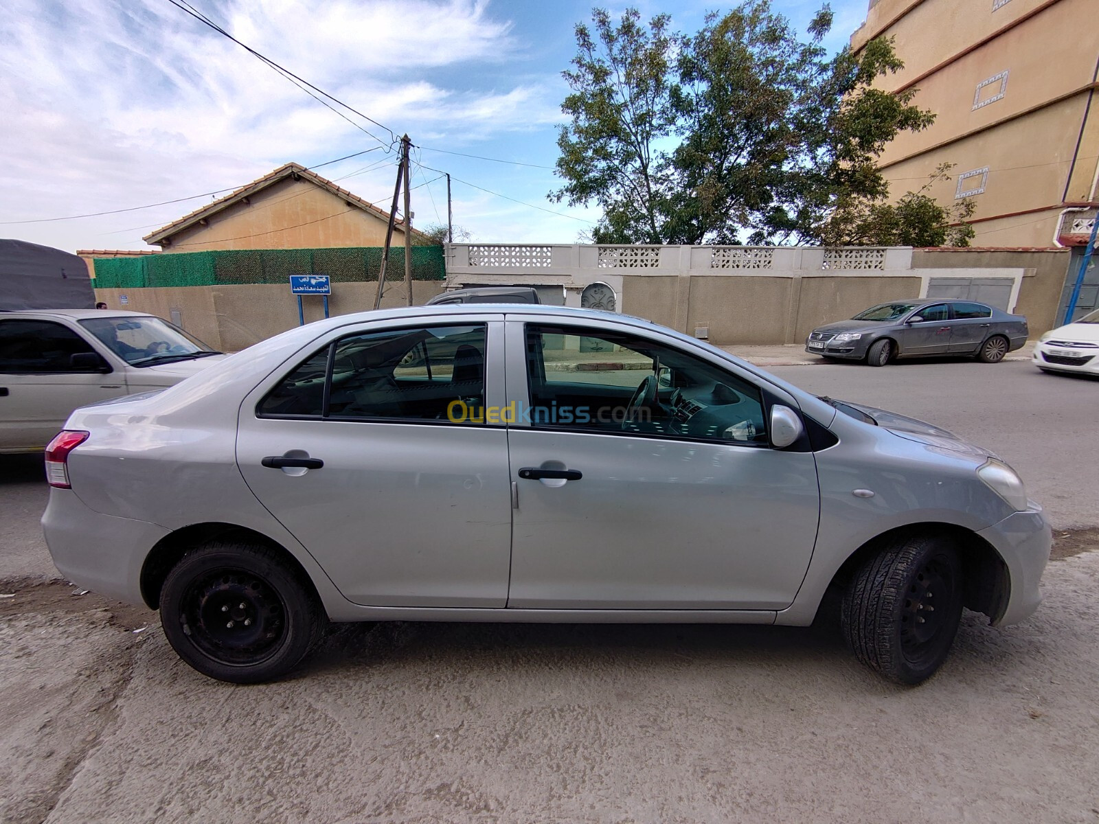 Toyota Yaris Sedan 2013 