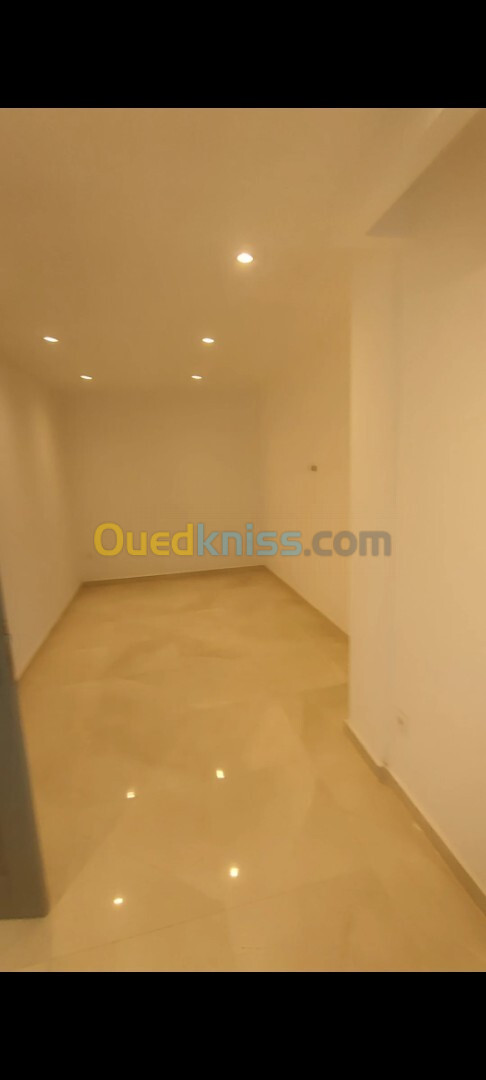 Vente Appartement F3 Oran Ain el turck