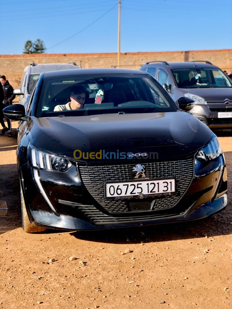 Peugeot 208 2021 GT Line