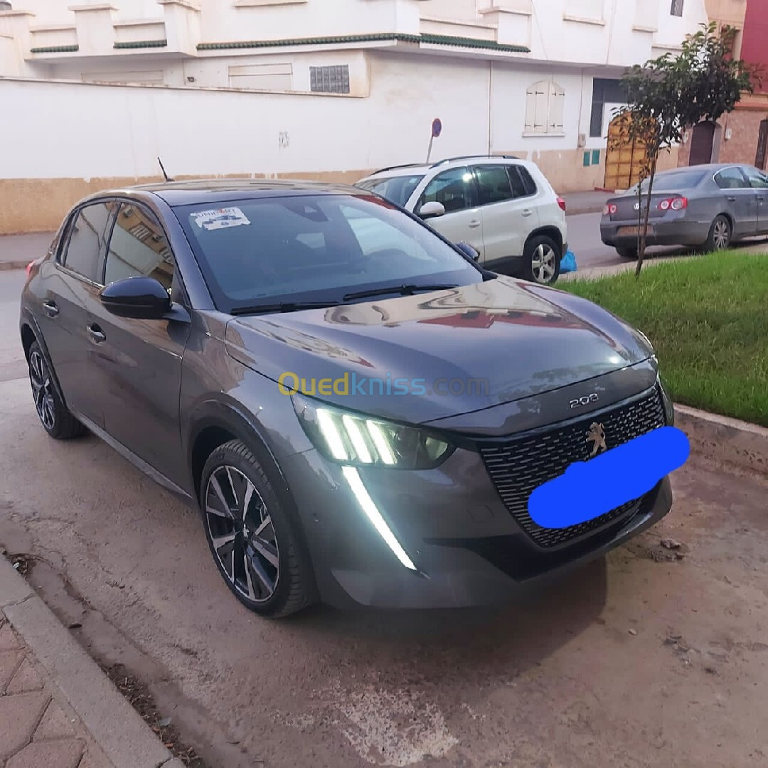 Peugeot 208 2024 Gt