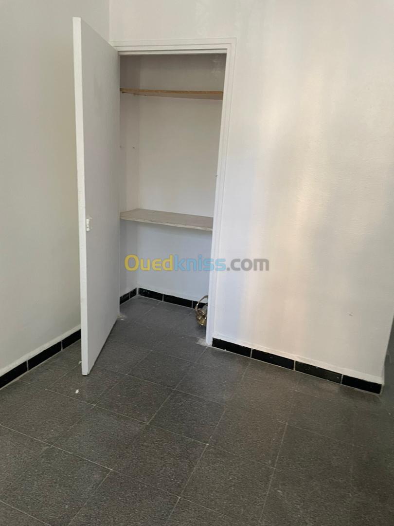 Location Appartement F3 Alger Bab ezzouar