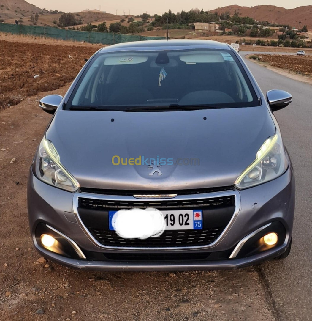 Peugeot 208 2019 Allure