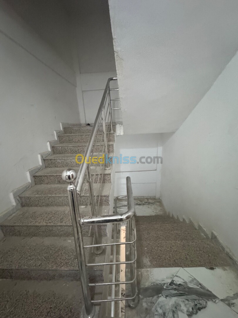 Vente Appartement F4 Alger Bordj el bahri