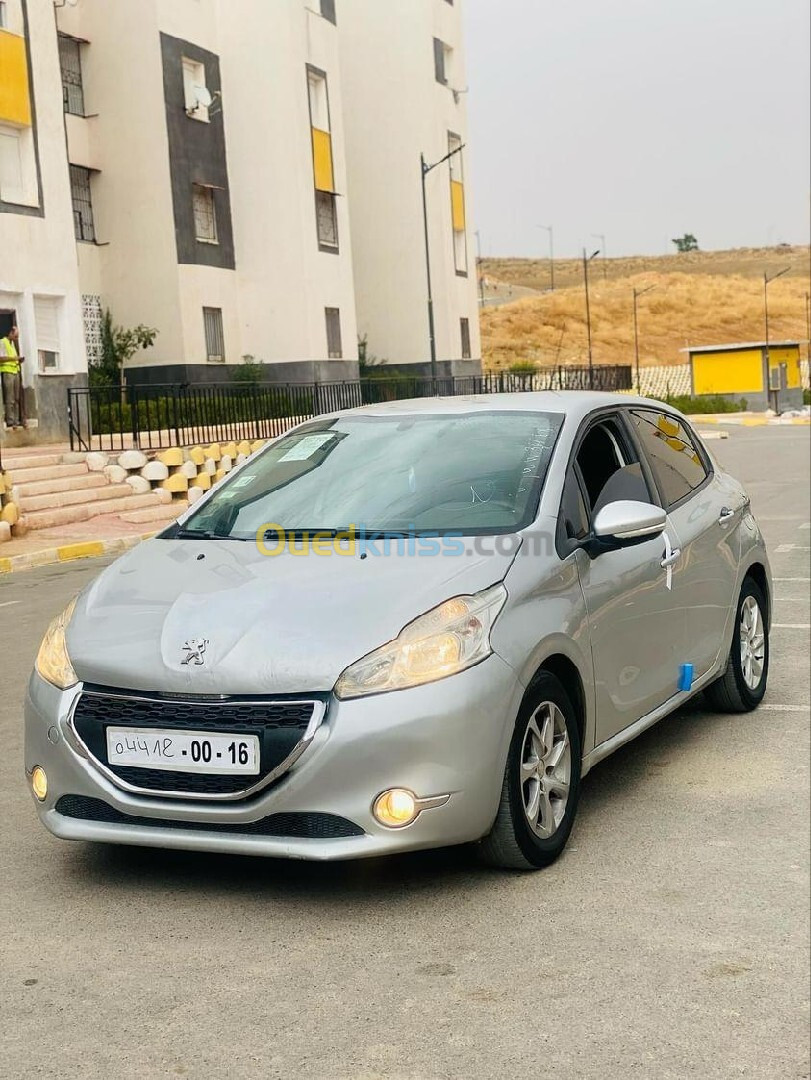 Peugeot 208 2013 208