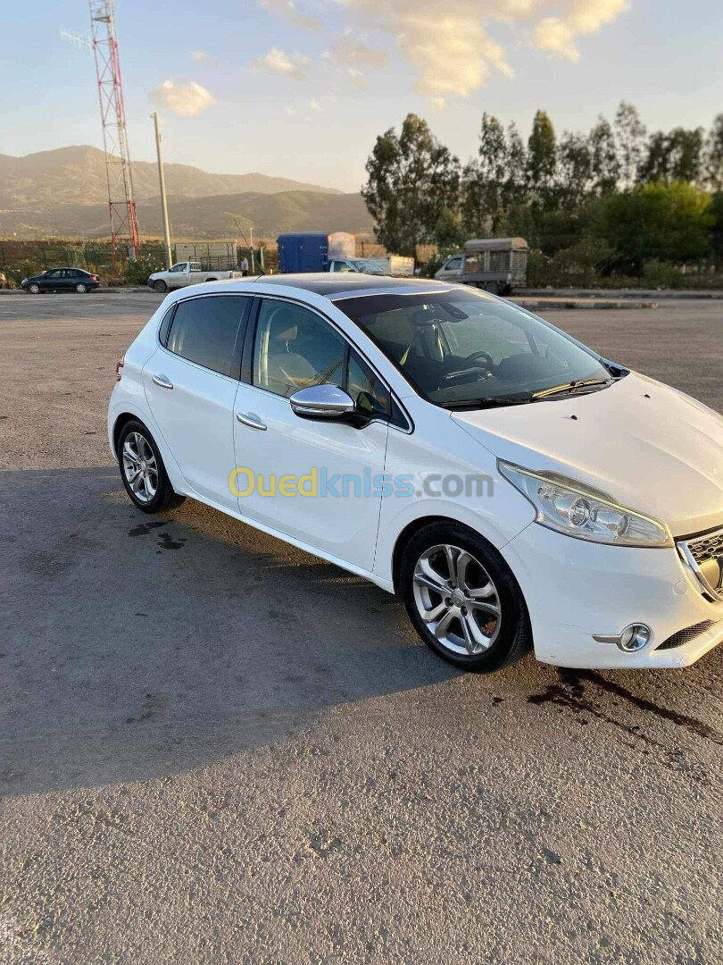 Peugeot 208 2013 Allure