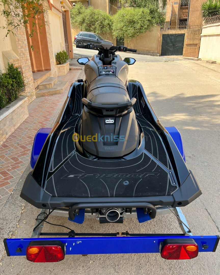 JETSKI YAMAHA GP 1800R SUPER CHARGED 