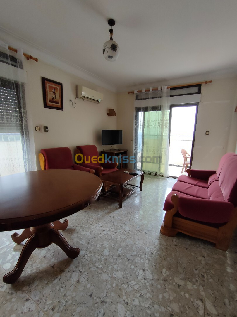 Location Appartement F4 Annaba Annaba