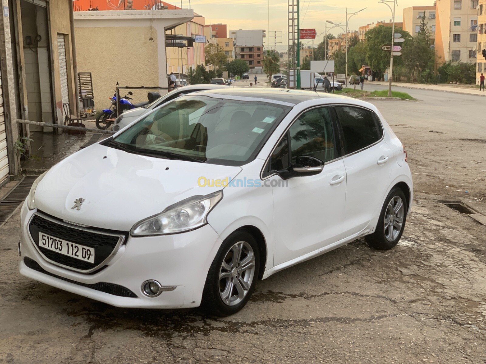 Peugeot 208 2012 Allure