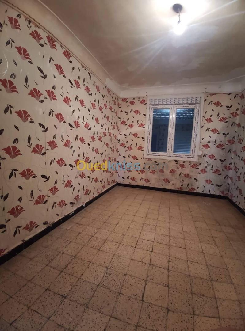 Vente Appartement F5 Mostaganem Khadra