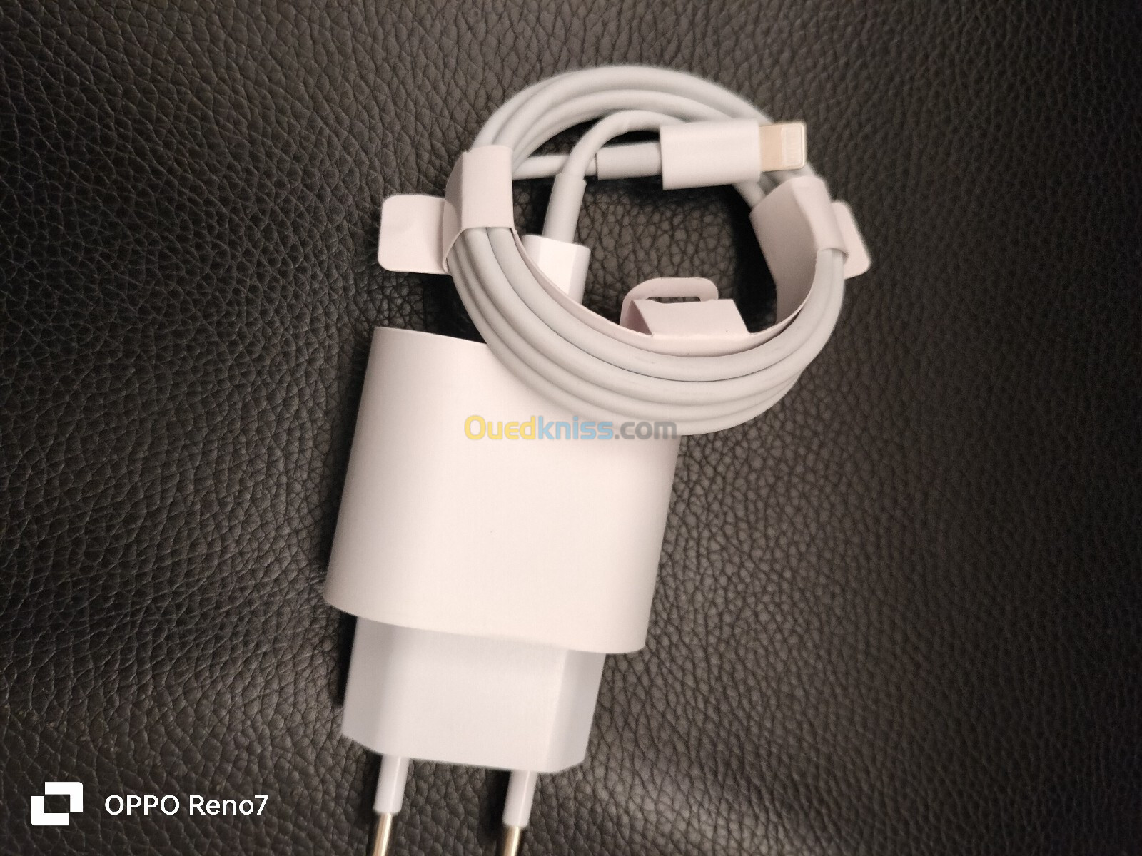 chargeur I phone original 