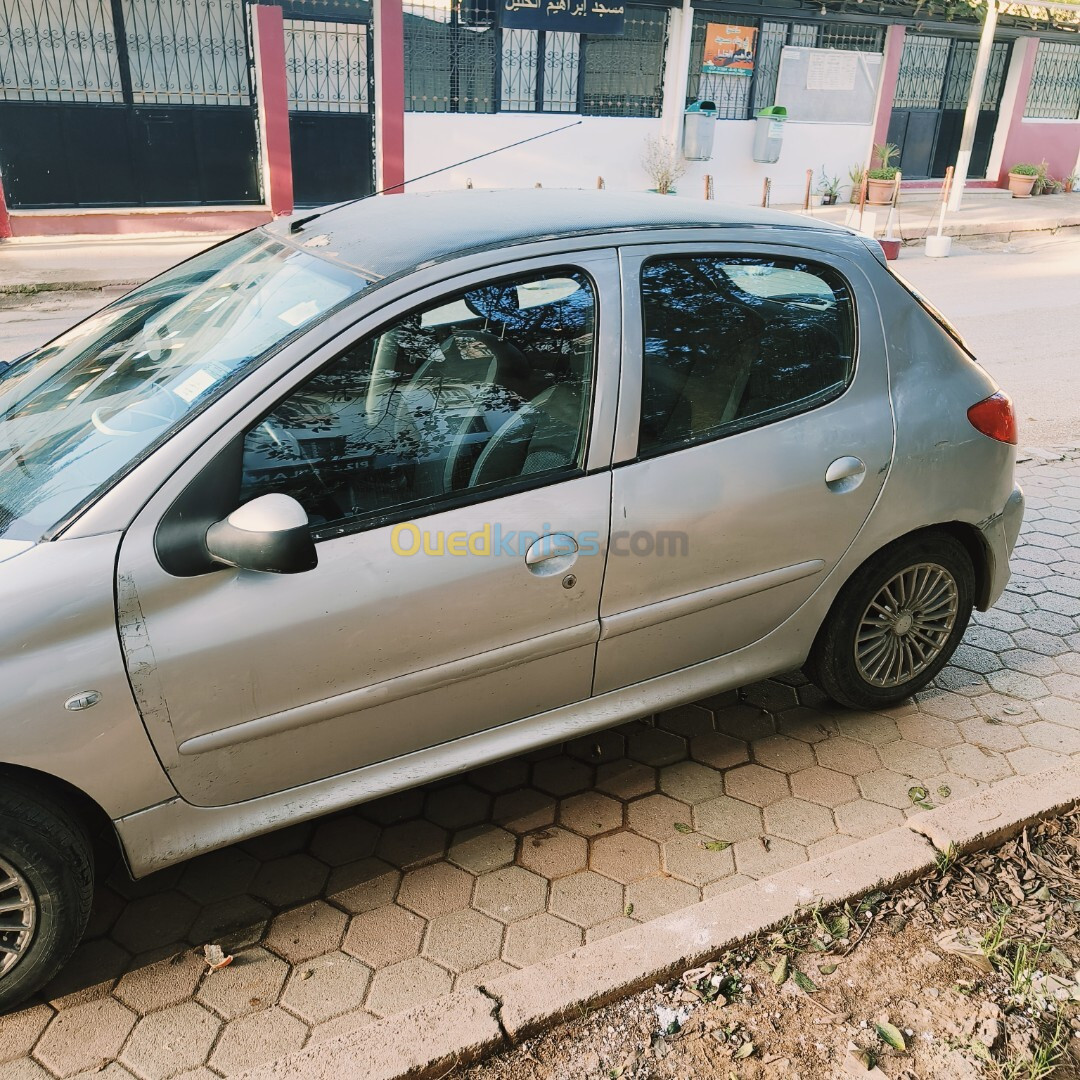 Peugeot 206 Plus 2010 Génération