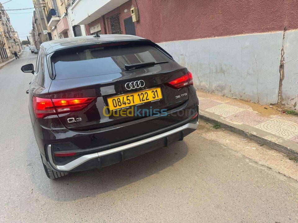 Audi Q3 2022 Q3