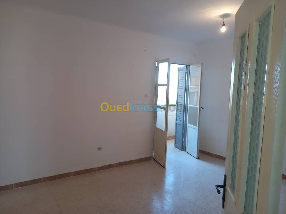 Location Appartement F3 Alger Draria