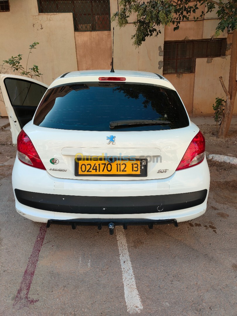 Peugeot 207 2012 