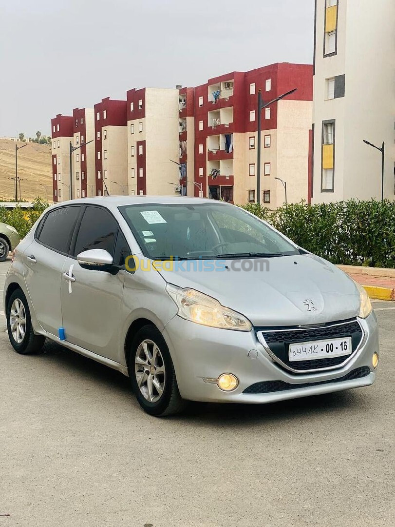 Peugeot 208 2013 208