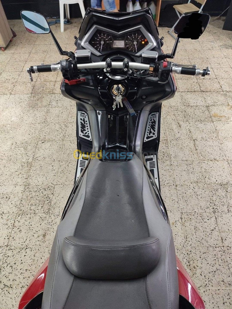 YAMAHA YAMAHA Tmax 530 Preparé Full Options BCD 2013 2013