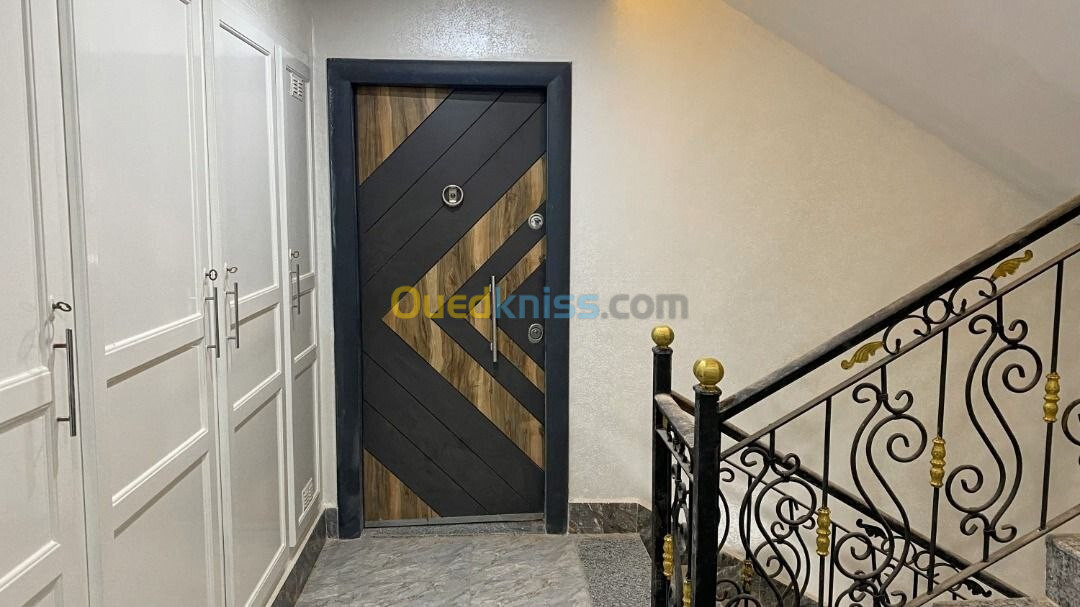 Vente Appartement F4 Alger Bordj el bahri