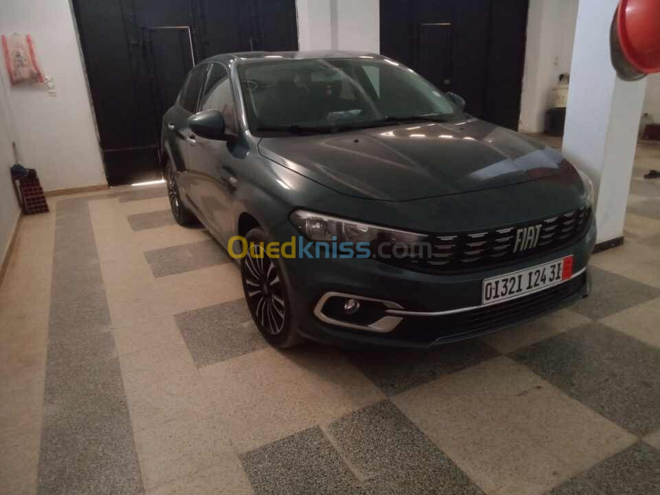 Fiat Tipo 2024 Urbain +