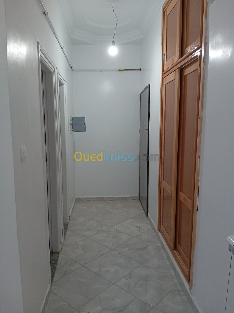 Location Appartement F3 Alger Douera