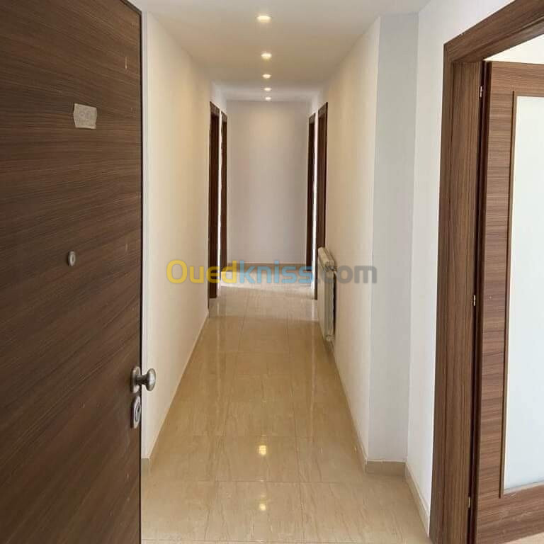 Vente Appartement F4 Alger Bordj el bahri