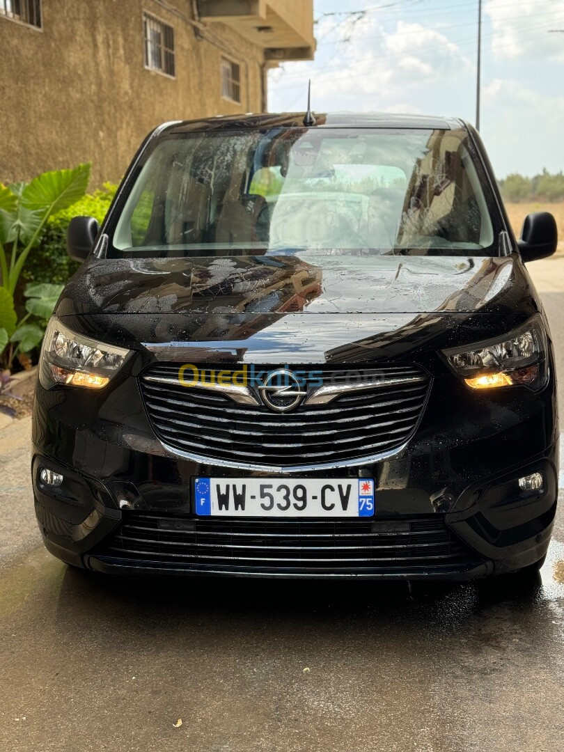 Opel Combo 2021 