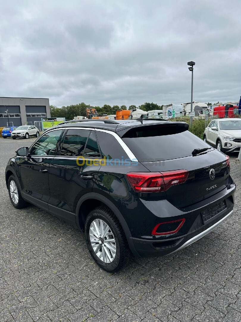 Volkswagen T-Roc 2023 Life plus