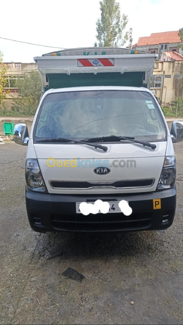 Kia K2700 2014