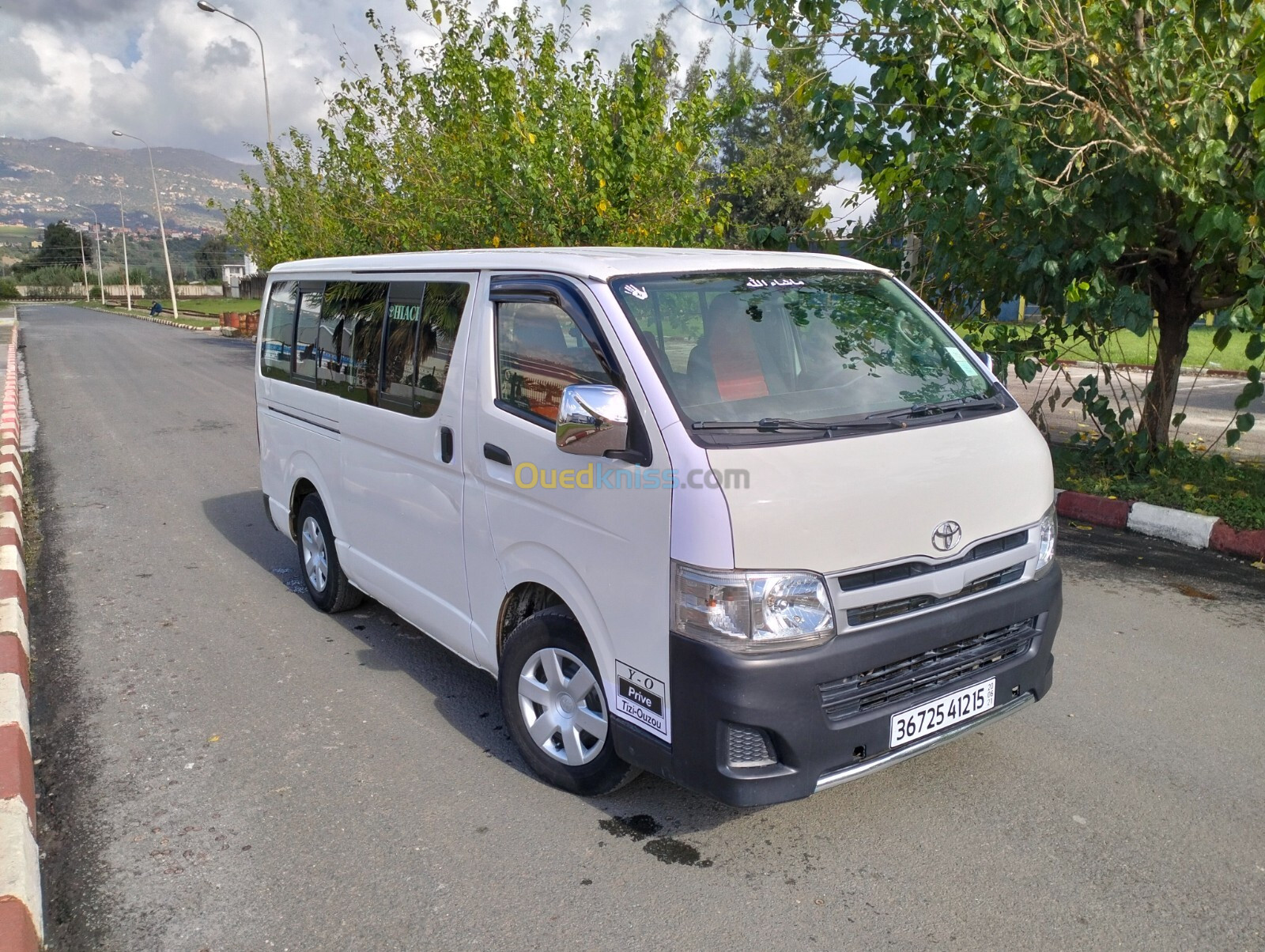 Toyota Hiace 