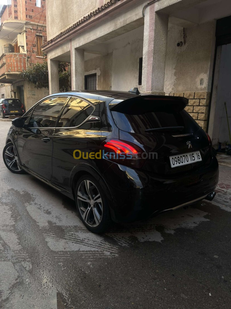 Peugeot 208 2015 GTi