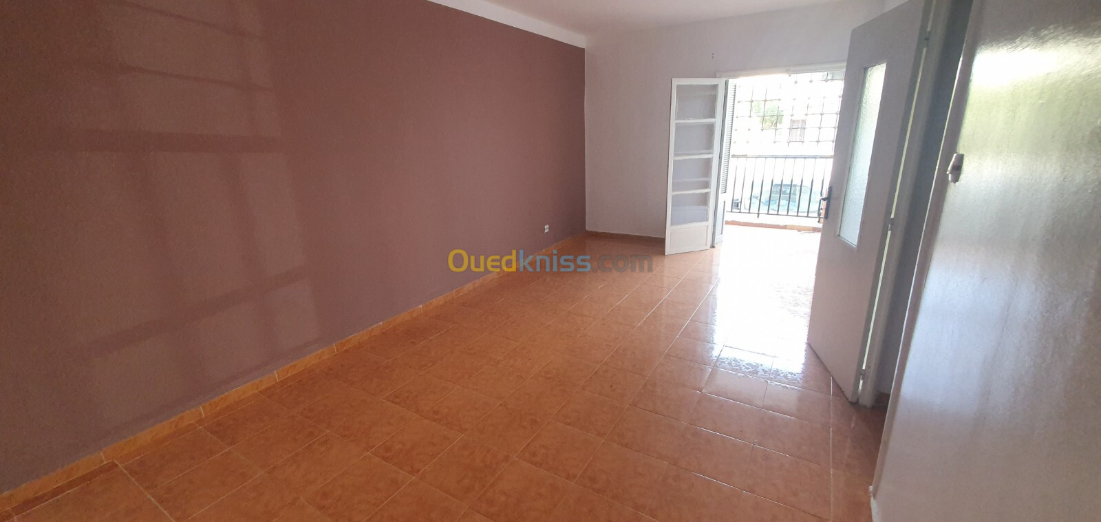 Vente Appartement F3 Tipaza Cherchell