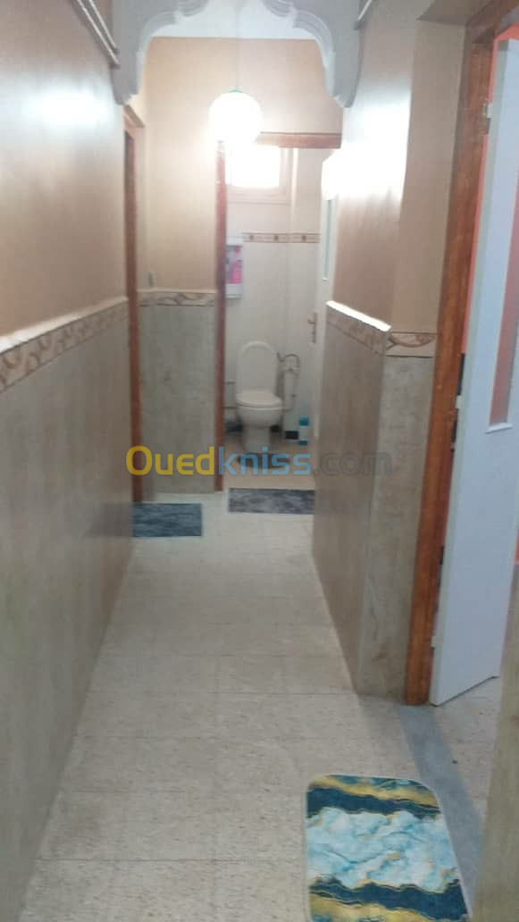 Location vacances Appartement F03 Alger Bab ezzouar