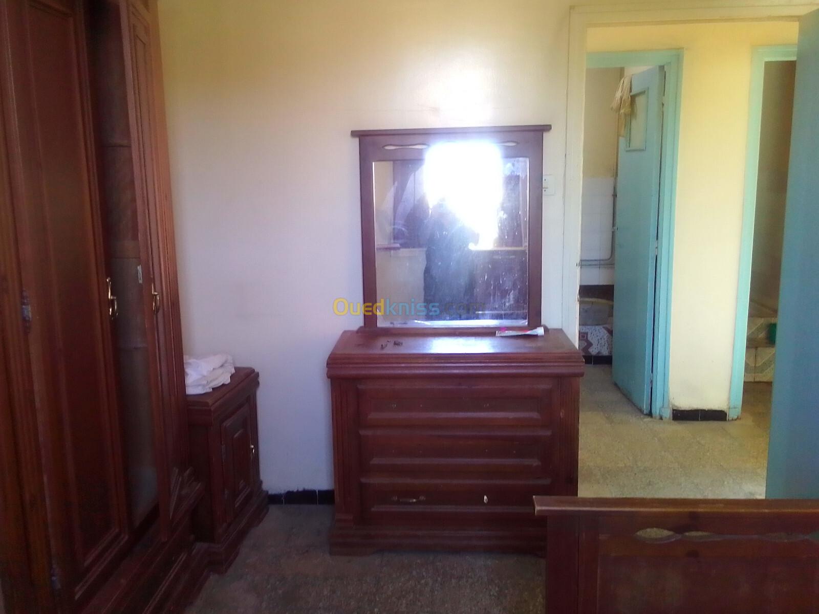 Location Appartement F3 Skikda Collo