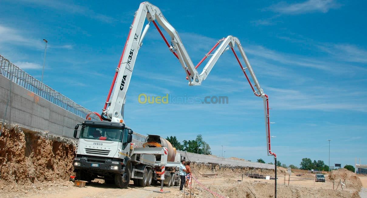 Operateur de pompe a béton (Girafe) 