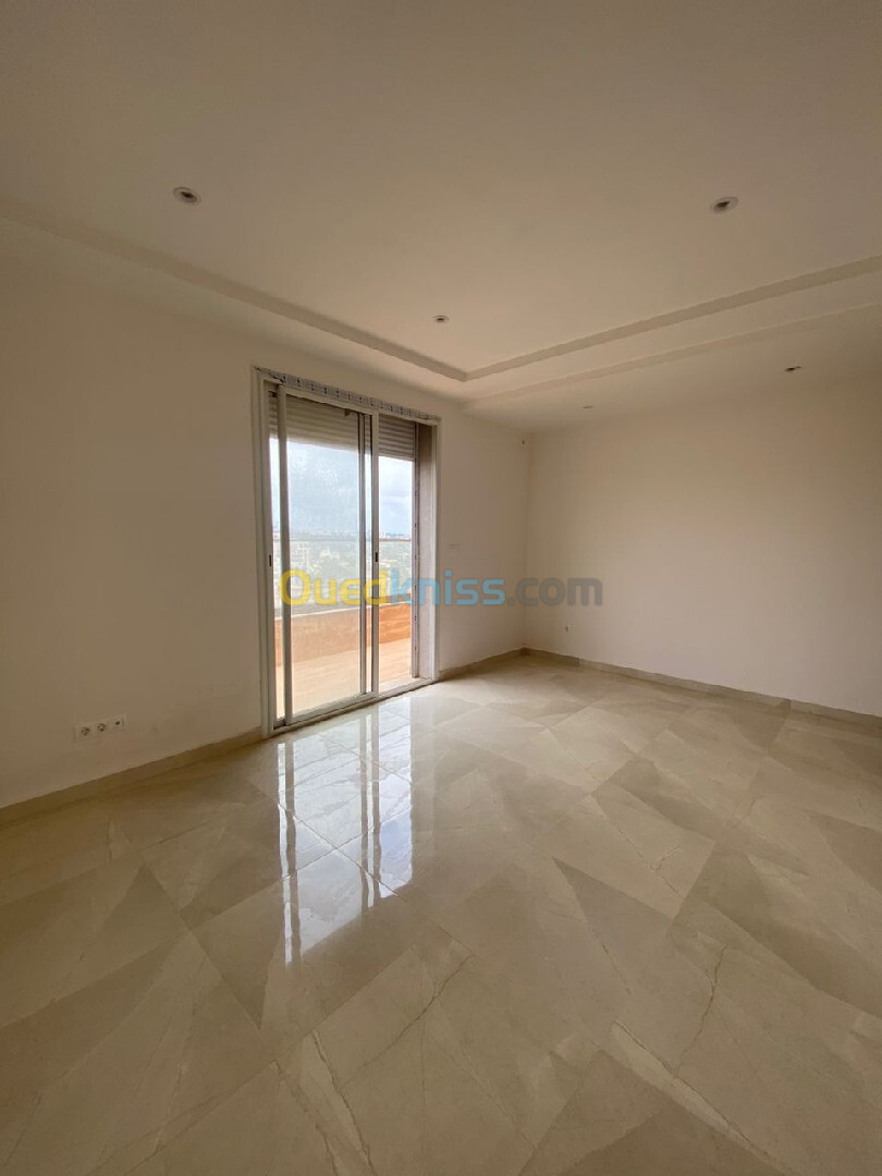 Vente Appartement F4 Alger El achour