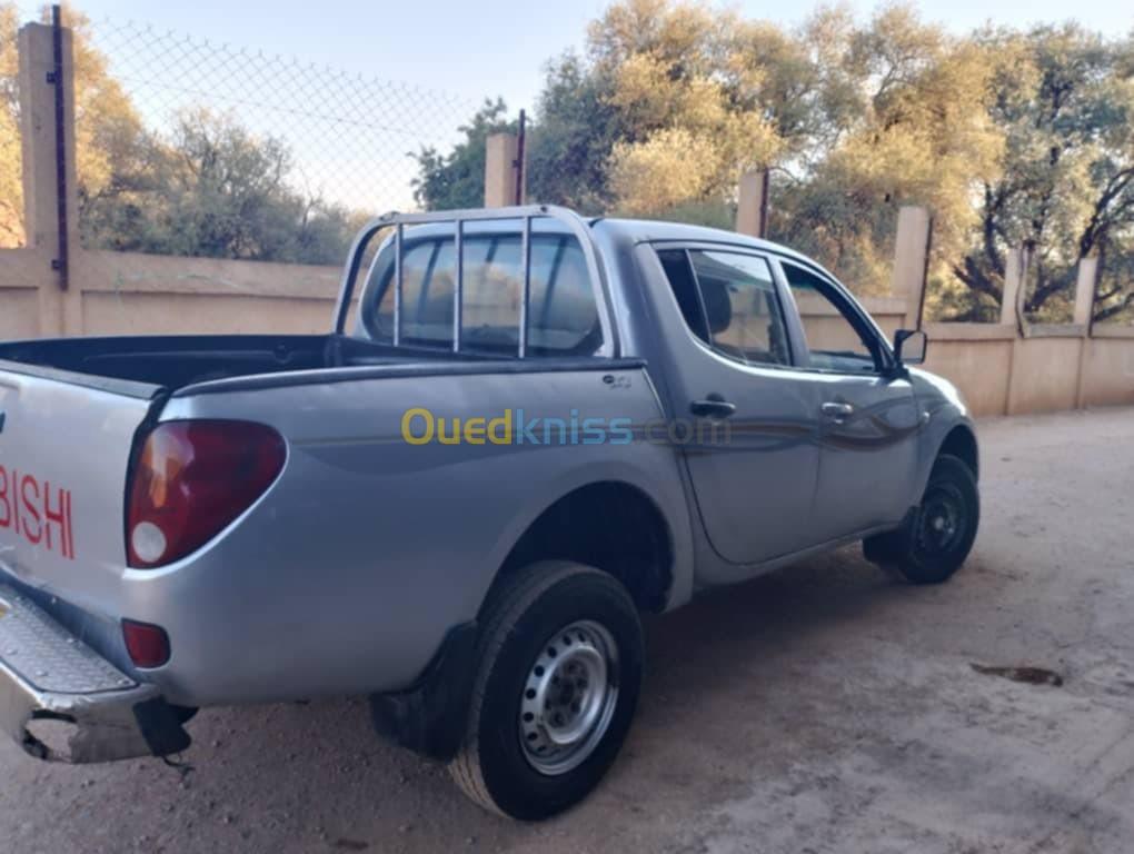 Mitsubishi L200 2014 Double cabine