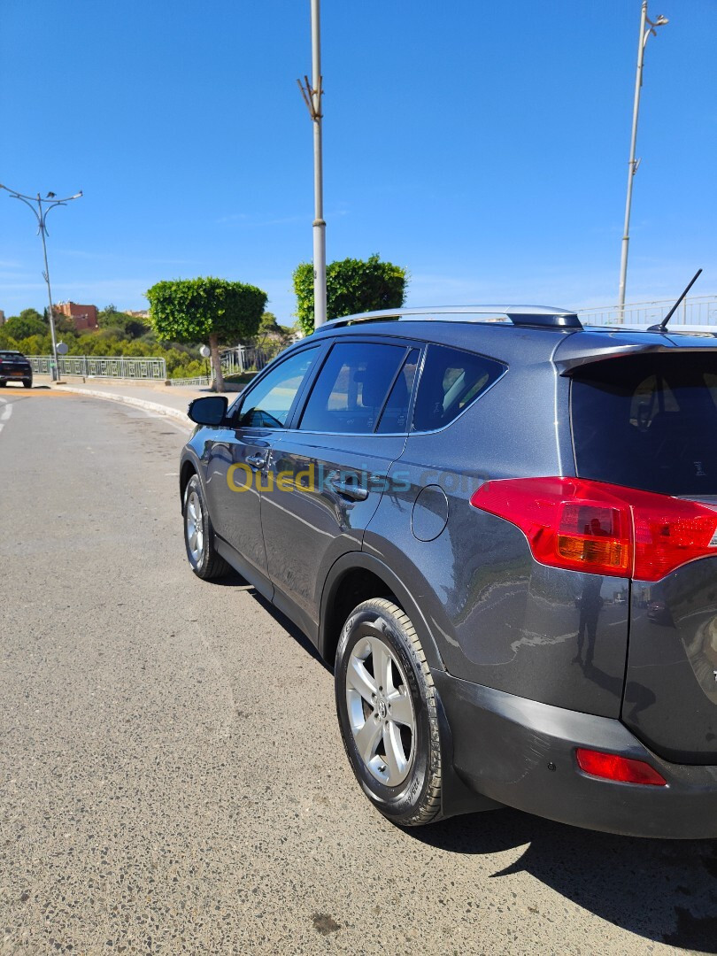 Toyota RAV4 2017 Premium