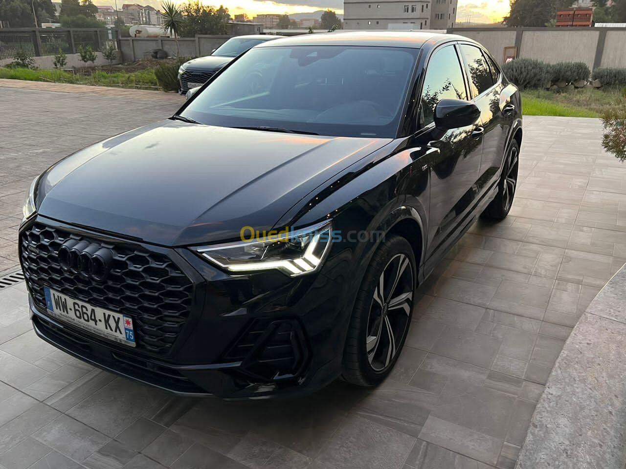 Audi Q3 2023 Black black