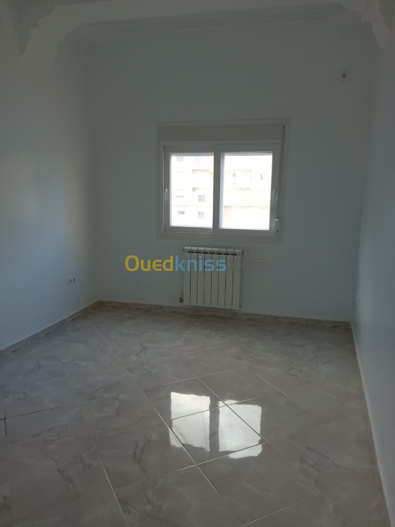 Location Appartement F3 Alger Douera