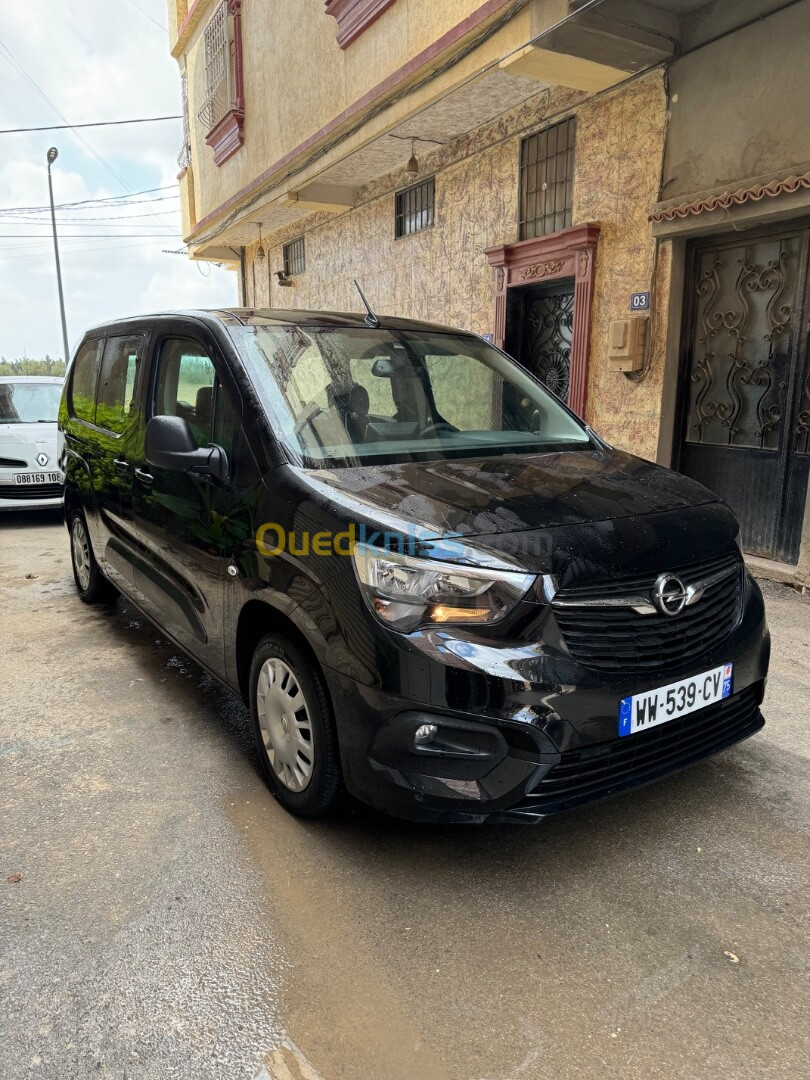 Opel Combo 2021 