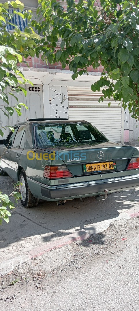 Mercedes Classe E 1993 300d