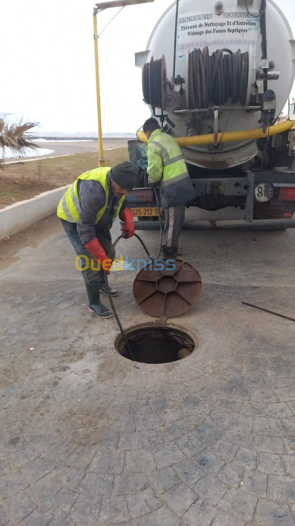 Camion vidange débouchage nettoyage 