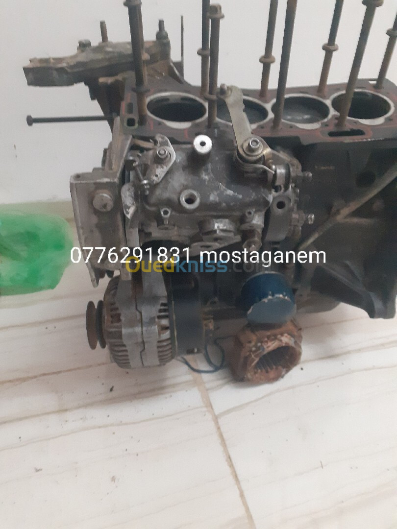 Moteur Peugeot 1.5 d saxo 1o6