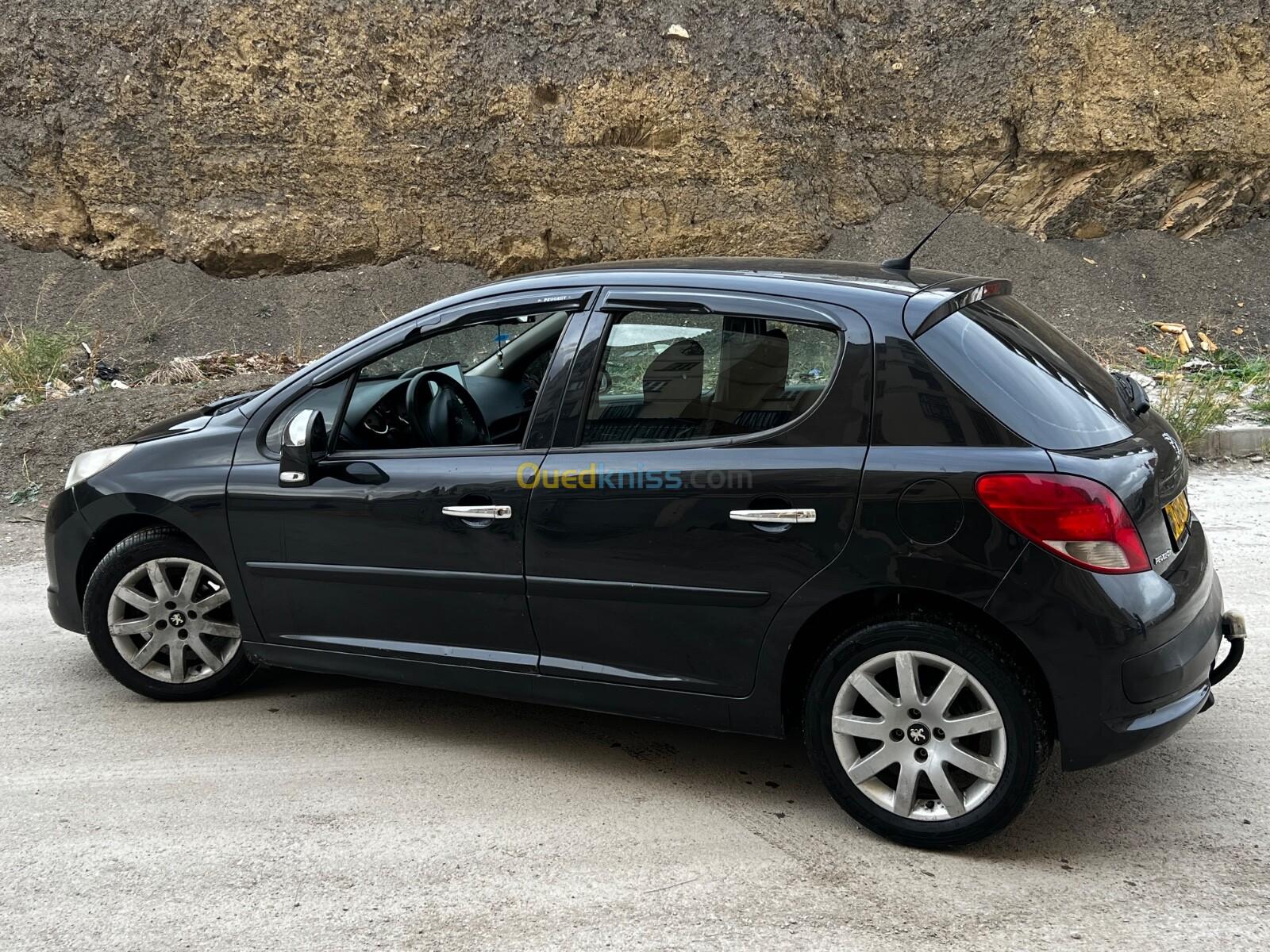 Peugeot 207 2010 