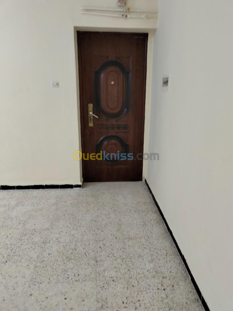 Vente Appartement F3 Blida Bouarfa