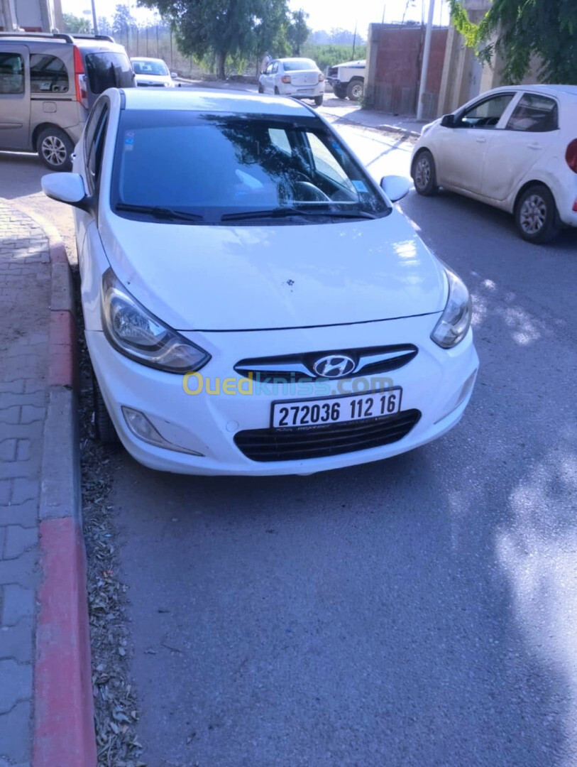 Hyundai Accent 2012 RB